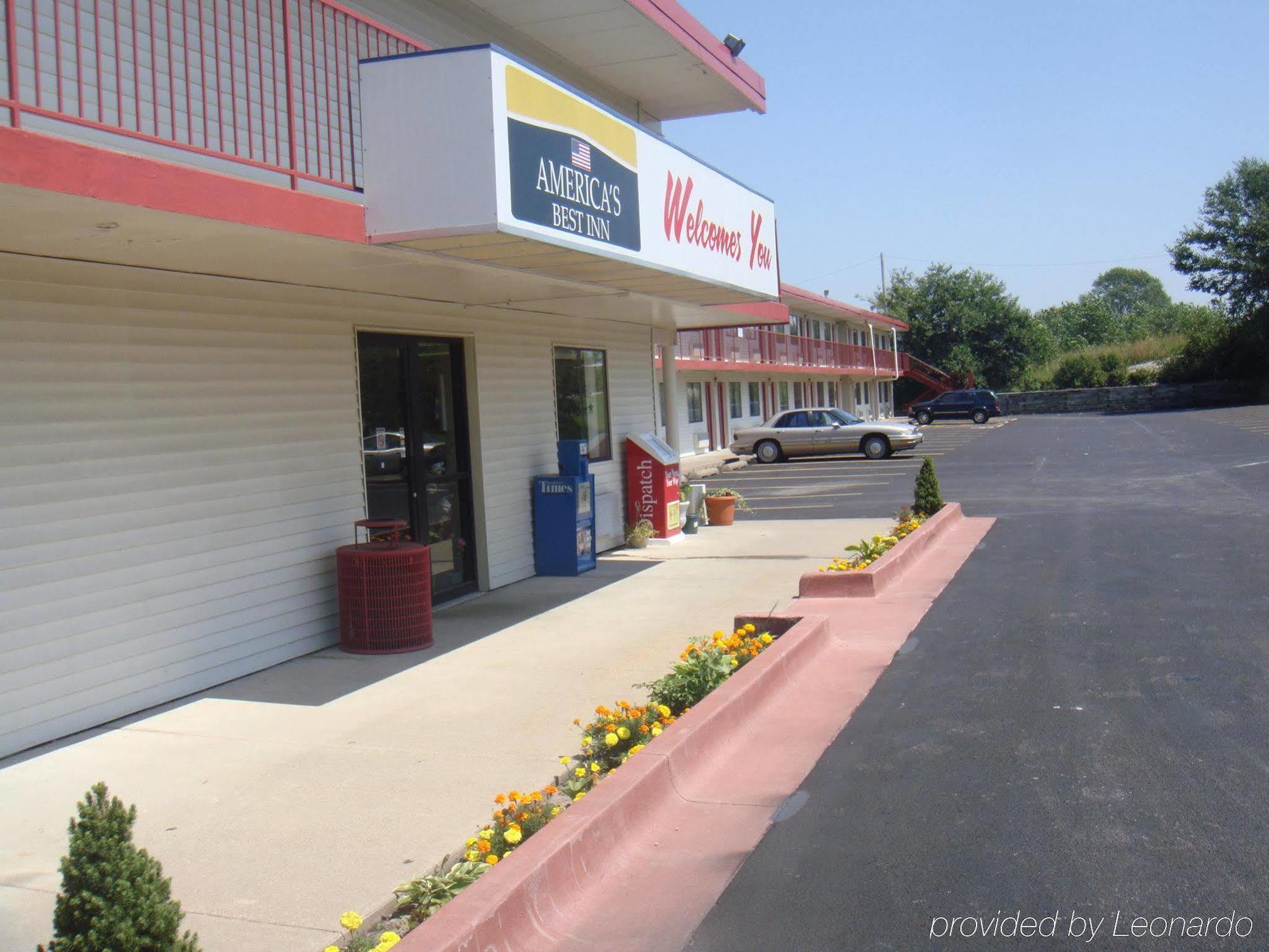 Qc Stay Inn Moline Exterior photo