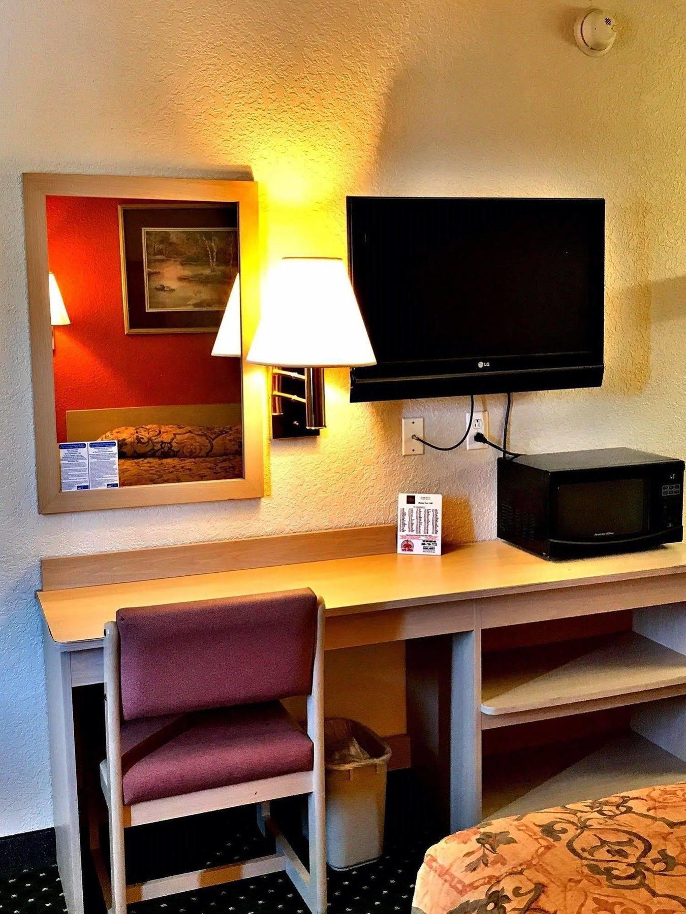Qc Stay Inn Moline Exterior photo